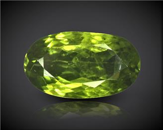 Natural Peridot Certified 5.61 CTS (9547)